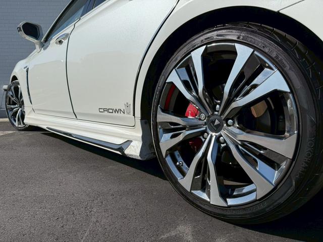 クラウンハイブリッド RSアドバンス モデリスタエアロ(F/S/R)モデリスタ19インチAW サンルーフ レザーシート バックカメラ ブラインドスポットモニター パワーシート シートヒーター/クーラー CD/DVD デジタルインナーミラー(31枚目)