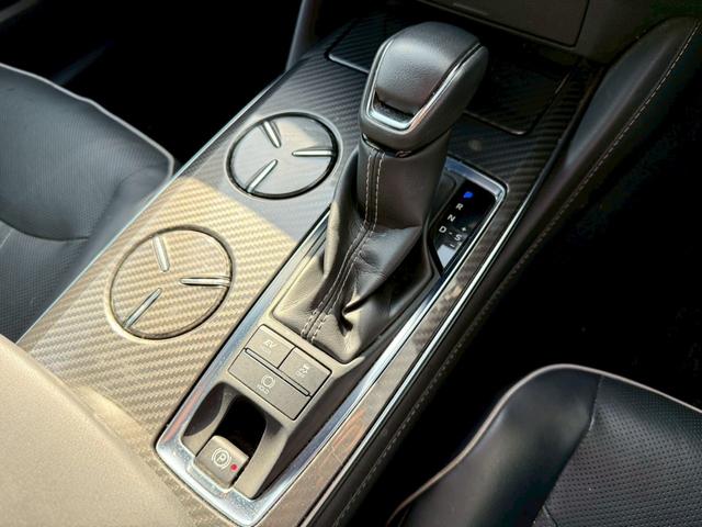 クラウンハイブリッド RSアドバンス モデリスタエアロ(F/S/R)モデリスタ19インチAW サンルーフ レザーシート バックカメラ ブラインドスポットモニター パワーシート シートヒーター/クーラー CD/DVD デジタルインナーミラー(56枚目)