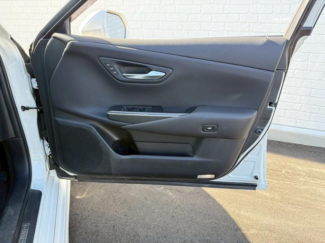 クラウンハイブリッド RSアドバンス モデリスタエアロ(F/S/R)モデリスタ19インチAW サンルーフ レザーシート バックカメラ ブラインドスポットモニター パワーシート シートヒーター/クーラー CD/DVD デジタルインナーミラー(65枚目)