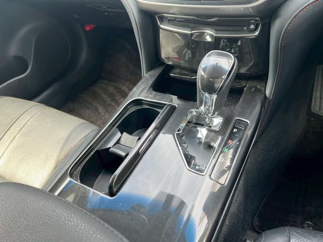 クラウンハイブリッド アスリートG サンルーフ メーカーオプション18インチアルミ 純正ナビ TV バックモニター ブラックレザーシート プリクラッシュセーフティ ETC プッシュボタンスタート 電動リアシェード パワーシート電格ミラー(50枚目)