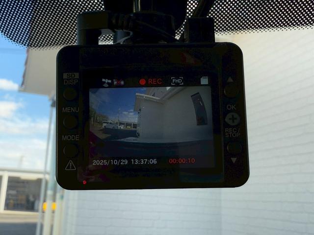 ８６ ＧＴ　ＴＲＤエアロＬＥＤ付（Ｆ／Ｓ／Ｒ／トランク）　ブレンボブレーキ　ＡＤＶＡＮレーシングＧＴ１８インチアルミホイール　ブリッツ車高調　ＧＲｅｄｄｙステアリング　ケンウッドナビ　バックモニター　オートライト（45枚目）