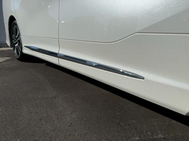 アルファード ２．５Ｓ　Ｃパッケージ　モデリスタエアロ　シグネチャーイルミ　サンルーフ　アルパイン１０インチナビ　アルパイン後席モニター　デジタルインナーミラー　前後ドラレコ　スペアタイヤ　ブラインドスポットモニター　両側電動スライドドア（13枚目）