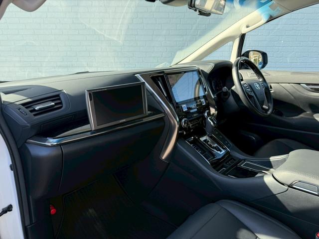 アルファード ２．５Ｓ　Ｃパッケージ　モデリスタエアロ　シグネチャーイルミ　サンルーフ　アルパイン１０インチナビ　アルパイン後席モニター　デジタルインナーミラー　前後ドラレコ　スペアタイヤ　ブラインドスポットモニター　両側電動スライドドア（38枚目）