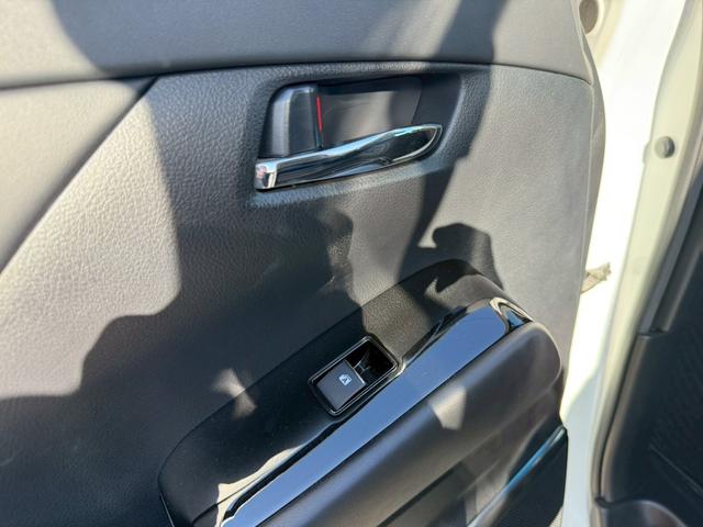 アルファード ２．５Ｓ　Ｃパッケージ　モデリスタエアロ　シグネチャーイルミ　サンルーフ　アルパイン１０インチナビ　アルパイン後席モニター　デジタルインナーミラー　前後ドラレコ　スペアタイヤ　ブラインドスポットモニター　両側電動スライドドア（65枚目）