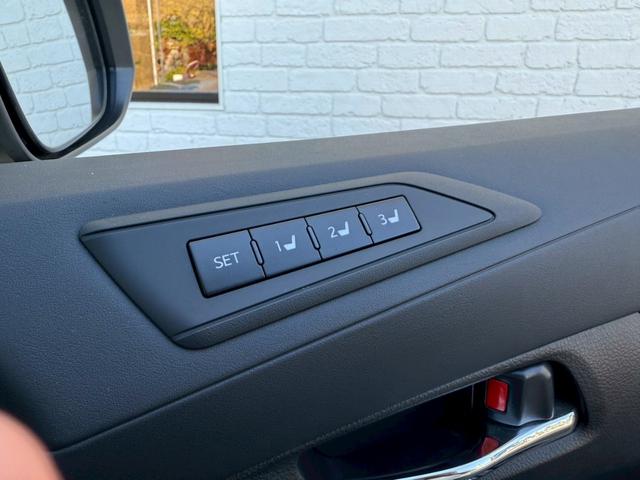 アルファード 2.5S Cパッケージ TRDエアロ(F/S/R) サンルーフ 純正ナビ バックカメラ ETC 3眼LEDヘッド 両側電動スライドドア パワーバックドア シートヒーター/クーラー ステアリングヒーター パワーシート フルセグ(57枚目)