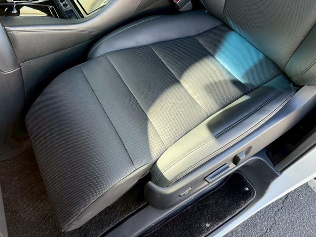 アルファード 2.5S Cパッケージ TRDエアロ(F/S/R) サンルーフ 純正ナビ バックカメラ ETC 3眼LEDヘッド 両側電動スライドドア パワーバックドア シートヒーター/クーラー ステアリングヒーター パワーシート フルセグ(62枚目)