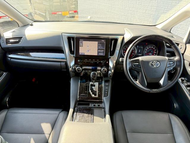 アルファード 2.5S Cパッケージ モデリスタエアロ/シグネチャーイルミ/20インチAW CD/DVD 後席モニター 寒冷地仕様 ETC2.0 バックモニター 両側電動スライドドア パワーバックドア シートヒーター/クーラー 社外サス(2枚目)