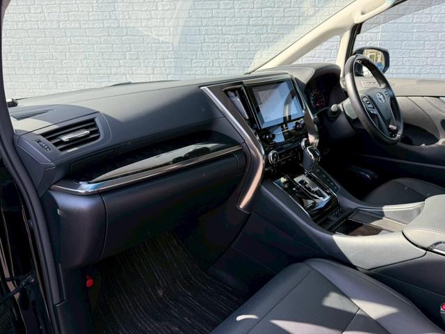 アルファード 2.5S Cパッケージ モデリスタエアロ/シグネチャーイルミ/20インチAW CD/DVD 後席モニター 寒冷地仕様 ETC2.0 バックモニター 両側電動スライドドア パワーバックドア シートヒーター/クーラー 社外サス(39枚目)