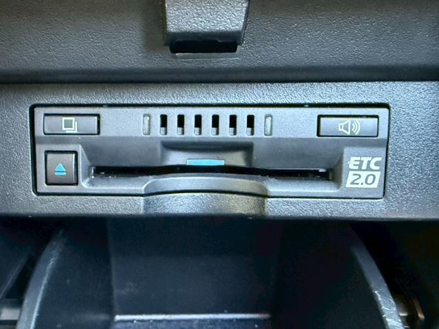 アルファード 2.5S Cパッケージ モデリスタエアロ/シグネチャーイルミ/20インチAW CD/DVD 後席モニター 寒冷地仕様 ETC2.0 バックモニター 両側電動スライドドア パワーバックドア シートヒーター/クーラー 社外サス(44枚目)