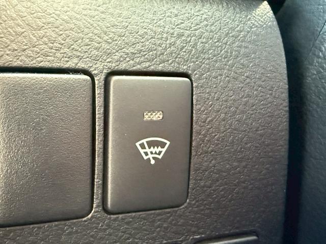 アルファード 2.5S Cパッケージ モデリスタエアロ/シグネチャーイルミ/20インチAW CD/DVD 後席モニター 寒冷地仕様 ETC2.0 バックモニター 両側電動スライドドア パワーバックドア シートヒーター/クーラー 社外サス(45枚目)