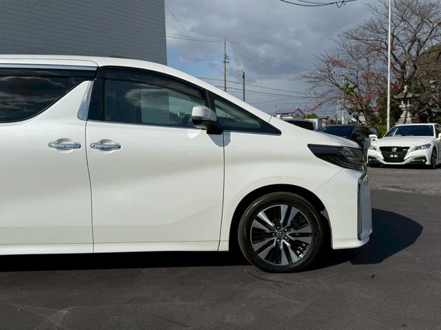 アルファード 2.5S Cパッケージ サンルーフ 純正ディスプレイオーディオ+ナビ フリップダウンモニター デジタルインナーミラー フルセグTV 3眼LEDヘッドライト 両側電動スライドドア 電動バックドア シートヒーター シートクーラー(21枚目)