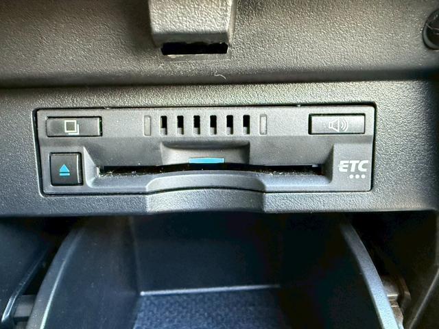 アルファード 2.5S Cパッケージ サンルーフ 純正ディスプレイオーディオ+ナビ フリップダウンモニター デジタルインナーミラー フルセグTV 3眼LEDヘッドライト 両側電動スライドドア 電動バックドア シートヒーター シートクーラー(44枚目)