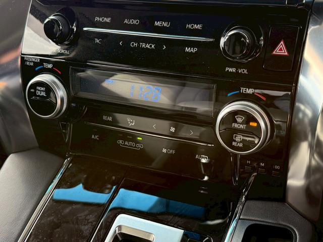 アルファード 2.5S Cパッケージ サンルーフ 純正ディスプレイオーディオ+ナビ フリップダウンモニター デジタルインナーミラー フルセグTV 3眼LEDヘッドライト 両側電動スライドドア 電動バックドア シートヒーター シートクーラー(51枚目)