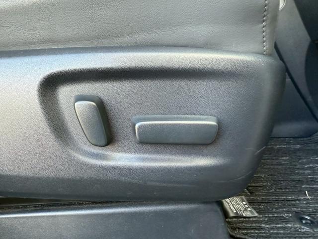 アルファード 2.5S Cパッケージ サンルーフ 純正ディスプレイオーディオ+ナビ フリップダウンモニター デジタルインナーミラー フルセグTV 3眼LEDヘッドライト 両側電動スライドドア 電動バックドア シートヒーター シートクーラー(58枚目)