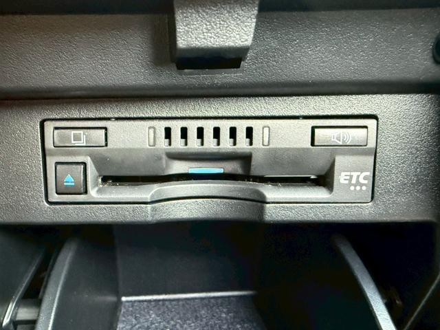 アルファード 2.5S Cパッケージ モデリスタエアロ サンルーフ 後席モニター CD/DVD 純正ディスプレイオーディオ+ナビ両側パワースライドドア パワーバックドア 3眼LED シートヒーター/クーラー ドラレコ ステアリングヒーター(42枚目)