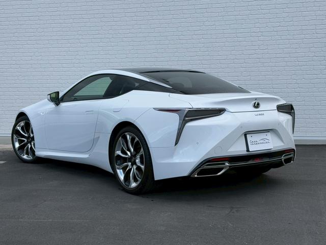 LC LC500 Lパッケージ パノラマルーフ 純正21インチアルミ マークレビンソンサウンド 寒冷地仕様 ヘッドアップディスプレイ ブラインドスポットモニター ブリージーブルー内装 ETC2.0 ステアリングヒーター バックカメラ(23枚目)