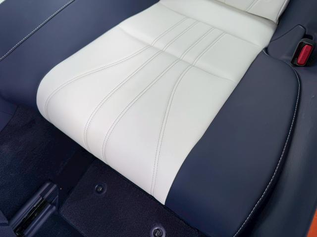 LC LC500 Lパッケージ パノラマルーフ 純正21インチアルミ マークレビンソンサウンド 寒冷地仕様 ヘッドアップディスプレイ ブラインドスポットモニター ブリージーブルー内装 ETC2.0 ステアリングヒーター バックカメラ(74枚目)