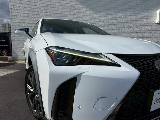 UX UX250h Fスポーツ 3眼LEDヘッドライト 赤革シート 純正ナビ フルセグTV ETC2.0 パワーシート シートヒーター シートクーラー ステアリングヒーター バックカメラ パワーバックドアドラレコ ブラインドスポット(12枚目)