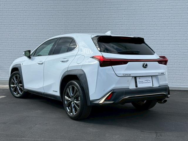 UX UX250h Fスポーツ 3眼LEDヘッドライト 赤革シート 純正ナビ フルセグTV ETC2.0 パワーシート シートヒーター シートクーラー ステアリングヒーター バックカメラ パワーバックドアドラレコ ブラインドスポット(21枚目)