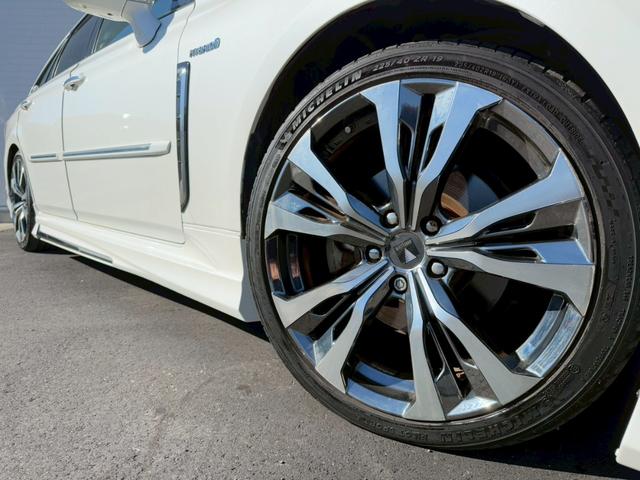 クラウンハイブリッド RSアドバンス モデリスタエアロ モデリスタ19インチAW サンルーフ パノラミックビューモニター ブラックレザーシート ステアリングヒーター シートヒーター/クーラー 3眼LED ワイヤレス充電 ブラインドスポット(7枚目)