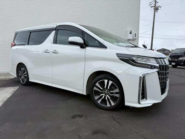 アルファード ２．５Ｓ　Ｃパッケージ　サンルーフ　デジタルインナーミラー　ブラインドスポットモニター　純正ディスプレイオーディオ＋ナビ　ＣＤ／ＤＶＤ　後席モニター　両側電動スライドドア　電動バックドア　ステアリングヒーター　シートヒーター（11枚目）