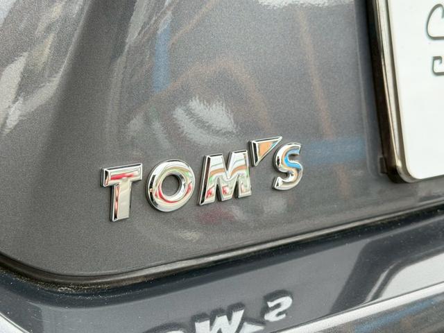 86 GTリミテッド ブラックパッケージ Tom’sトムスエアロ トムスマフラー トムスステアリング RAYS18インチアルミホイール bremboレッドブレーキキャリパー BuddyClub LEDテールランプ ハーフレザーシート ナビTV(30枚目)