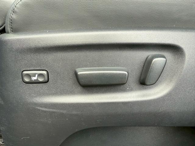 アルファード ２．５Ｓ　Ｃパッケージ　モデリスタエアロ　サンルーフ　後席モニター　ＣＤ／ＤＶＤ　純正ディスプレイオーディオ＋ナビ両側パワースライドドア　パワーバックドア　３眼ＬＥＤ　シートヒーター／クーラー　ドラレコ　ステアリングヒーター（65枚目）