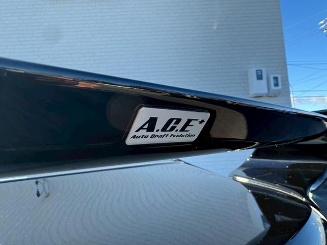 ８６ ＧＴリミテッド　ＴＲＤエアロ　メンバーブレース　エンジンミッション強化ブッシュ　ターボキット　大型ウイング　４本出マフラー　ダンパー　ＴＷＳ　ストリートマスターフィン　スポーツハンドル　ＯＳマスターハーフレザーシート（30枚目）