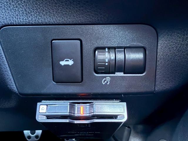 ８６ ＧＴリミテッド　ＴＲＤエアロ　メンバーブレース　エンジンミッション強化ブッシュ　ターボキット　大型ウイング　４本出マフラー　ダンパー　ＴＷＳ　ストリートマスターフィン　スポーツハンドル　ＯＳマスターハーフレザーシート（49枚目）