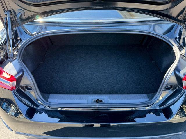 ８６ ＧＴ　ＴＲＤエアロ／フロントスポイラー／サイドスカート／リアバンパースポイラー／リアディフューザー／リアトランクスポイラー／エアロスタビライジングカバー　社外７インチナビ　ＥＴＣ　フルセグＴＶ　純正１７ＡＷ（70枚目）