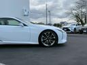 LC500 Lパッケージ パノラマルーフ 純正21インチアルミ マークレビンソンサウンド 寒冷地仕様 ヘッドアップディスプレイ ブラインドスポットモニター ブリージーブルー内装 ETC2.0 ステアリングヒーター バックカメラ(21枚目)