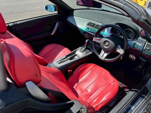 Ｚ４ ２．２ｉ　オープンカー　ＡＴ　アルミホイール　ＡＢＳ　ＣＤ　エアコン　パワーステアリング　パワーウィンドウ　運転席エアバッグ（2枚目）