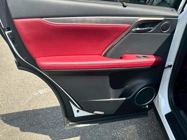 ＲＸ ＲＸ４５０ｈ　Ｆスポーツ　ワンオーナー　サンルーフ　１２型地デジナビ　バックカメラ　ＥＴＣ　ＨＵＤ　レーダークルーズ　シートヒーター　シートクーラー　パワーシート　シートメモリー　Ｆスポーツ専用アルミ　ユーザー買取（30枚目）