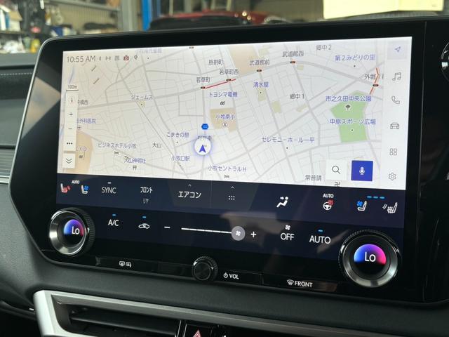 ＲＸ ＲＸ５００ｈ　Ｆスポーツパフォーマンス　純正１４型ナビ　パノラミックビューモニター　地デジＴＶ　デジタルインナーミラー　ＥＴＣ　パーキングアシスト　レーダークルーズ　ブラインドスポットモニター　シートヒーター　シートクーラー　Ｐバックドア（3枚目）