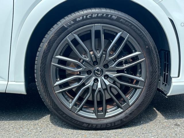 ＲＸ ＲＸ５００ｈ　Ｆスポーツパフォーマンス　純正１４型ナビ　パノラミックビューモニター　地デジＴＶ　デジタルインナーミラー　ＥＴＣ　パーキングアシスト　レーダークルーズ　ブラインドスポットモニター　シートヒーター　シートクーラー　Ｐバックドア（68枚目）