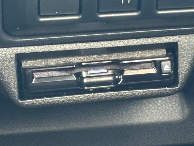 フォレスター Ｘ－ブレイク　純正８型ナビ　マルチビューカメラ　地デジ　ビルトインＥＴＣ　スマートリアビューミラー　パワーシート　シートメモリー　シートヒーター　パワーバックドア　ルーフレール　ＬＥＤヘッドランプ　４ＷＤ（6枚目）