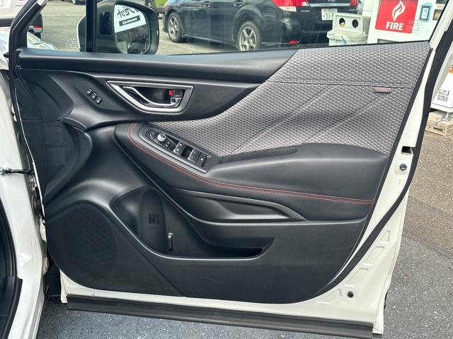 フォレスター Ｘ－ブレイク　純正８型ナビ　マルチビューカメラ　地デジ　ビルトインＥＴＣ　スマートリアビューミラー　パワーシート　シートメモリー　シートヒーター　パワーバックドア　ルーフレール　ＬＥＤヘッドランプ　４ＷＤ（32枚目）
