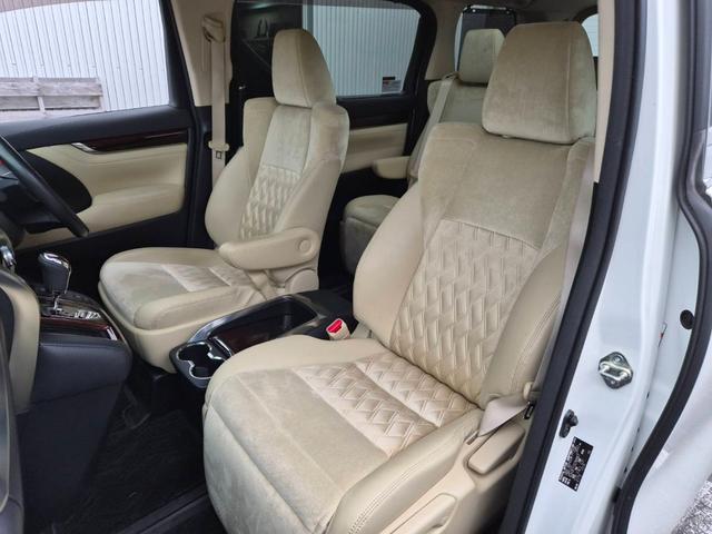 TOYOTA ALPHARD 2.5G