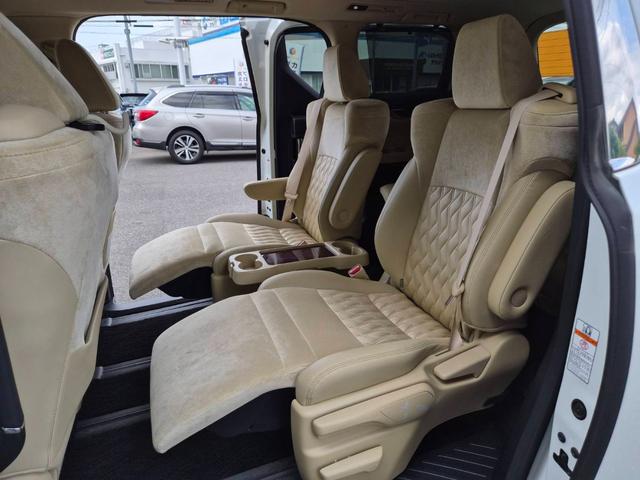 TOYOTA ALPHARD 2.5G