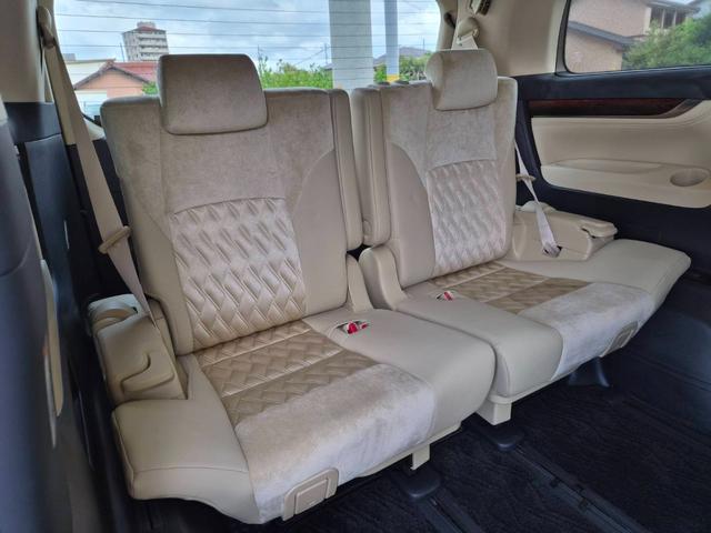 TOYOTA ALPHARD 2.5G