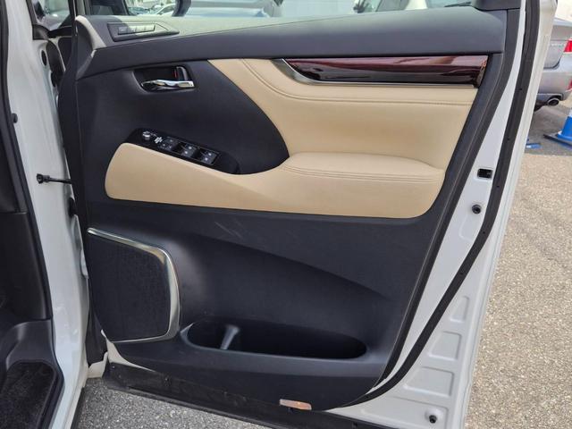 TOYOTA ALPHARD 2.5G