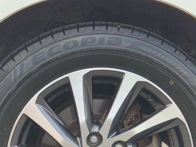 TOYOTA ALPHARD 2.5G