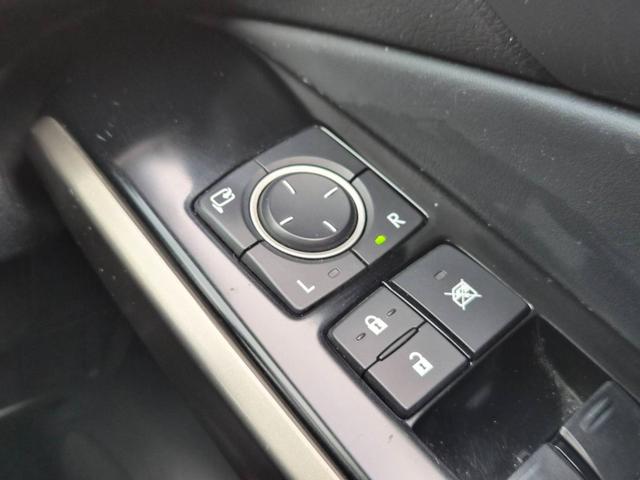 LEXUS IS IS300H