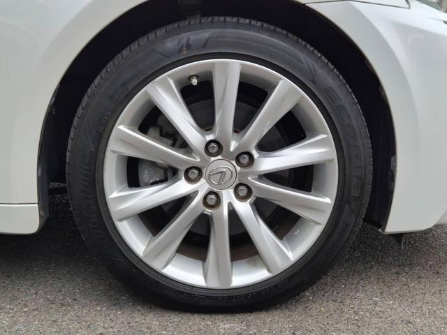 LEXUS IS IS300H