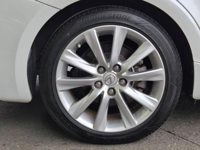 LEXUS IS IS300H