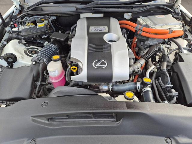 LEXUS IS IS300H