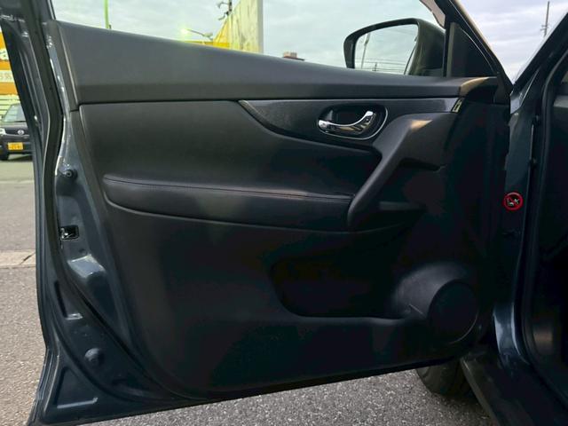 エクストレイル ２０Ｘ　エマージェンシーブレーキパッケージ　禁煙車　メーカー７インチナビ　フルセグＴＶ　Ｂカメラ　コーナセンサー　シートヒーター　衝突被害軽減ブレーキ　電動格納ミラー　横滑り軽減　リアクーラー　スマートキー　ＥＣＯモード　オートハイビーム（16枚目）