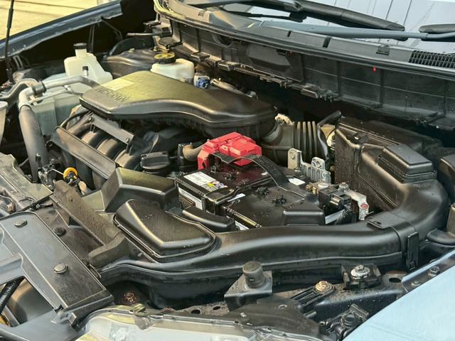 エクストレイル ２０Ｘ　エマージェンシーブレーキパッケージ　禁煙車　メーカー７インチナビ　フルセグＴＶ　Ｂカメラ　コーナセンサー　シートヒーター　衝突被害軽減ブレーキ　電動格納ミラー　横滑り軽減　リアクーラー　スマートキー　ＥＣＯモード　オートハイビーム（49枚目）