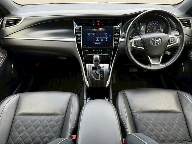 ハリアーハイブリッド プログレス サンルーフ TRDフルエアロ メーカーナビTV パノラミックビュー JBLサウンド ドライブレコーダー ETC プリクラッシュ レーンキープアシスト パワーバックドア パワーシート 4WD(2枚目)