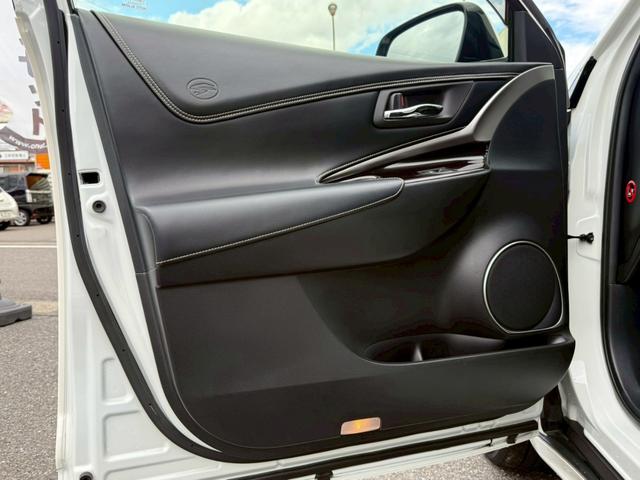 ハリアーハイブリッド プログレス サンルーフ TRDフルエアロ メーカーナビTV パノラミックビュー JBLサウンド ドライブレコーダー ETC プリクラッシュ レーンキープアシスト パワーバックドア パワーシート 4WD(21枚目)